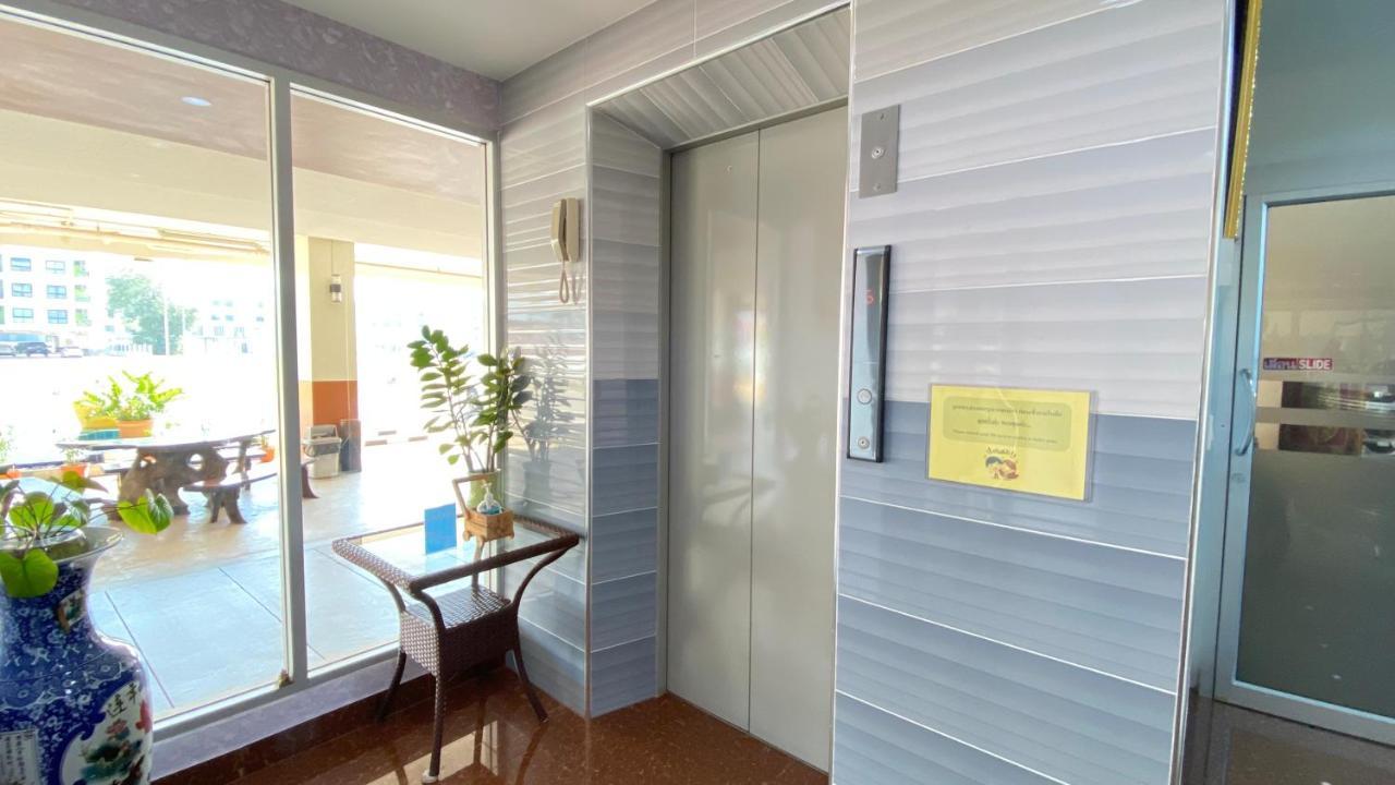 Winner Serviced Apartment Si Maha Phot Exteriér fotografie