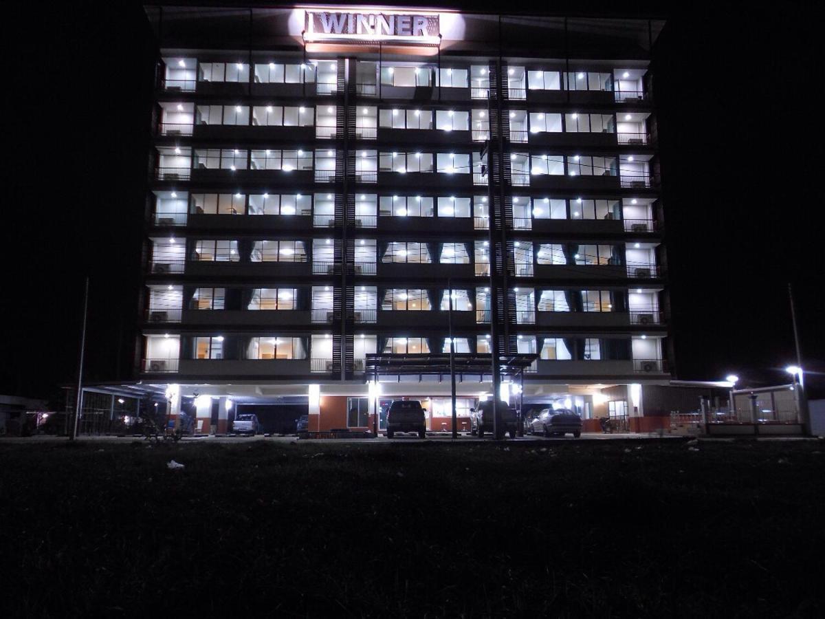 Winner Serviced Apartment Si Maha Phot Exteriér fotografie